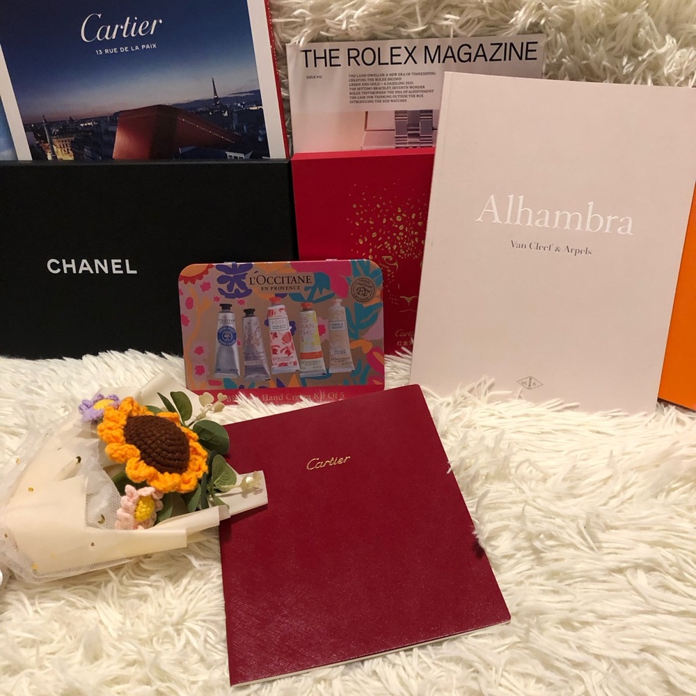 Cartier Burgundy Coloring Booklet with Gold Logo (Free Gift on Last Picture &